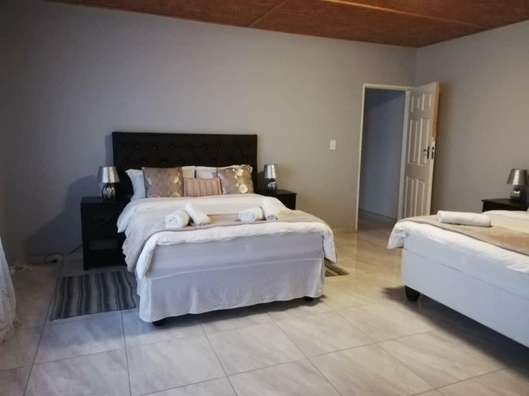 וואלביס ביי Tuvawa Luxury Suites מראה חיצוני תמונה