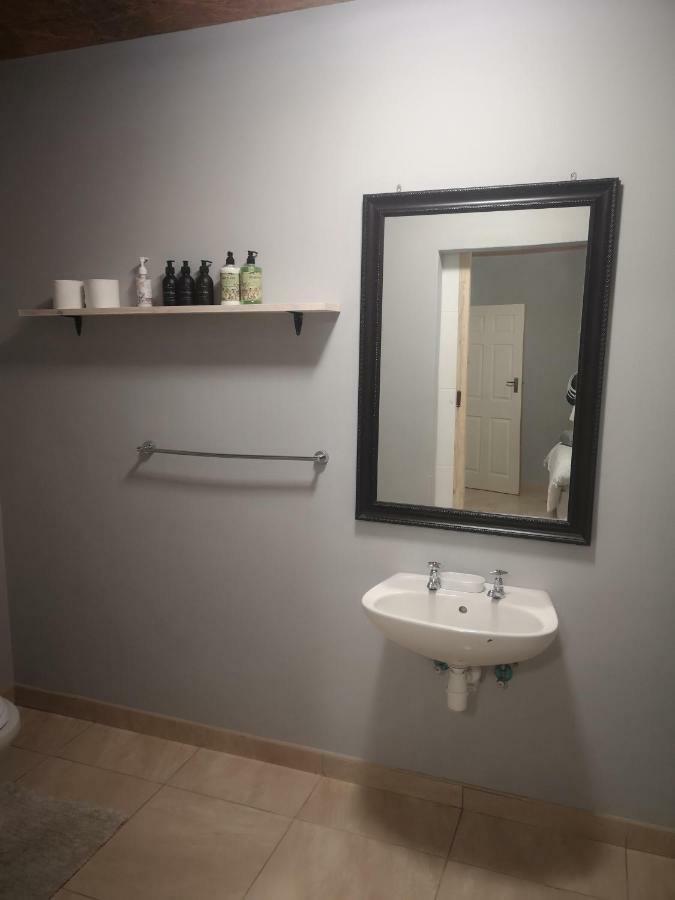 וואלביס ביי Tuvawa Luxury Suites מראה חיצוני תמונה